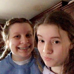 Meet your Posher, Lilly